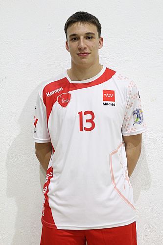 Alberto Martín Botet jugador del primero equipo Balonmano Alcobendas